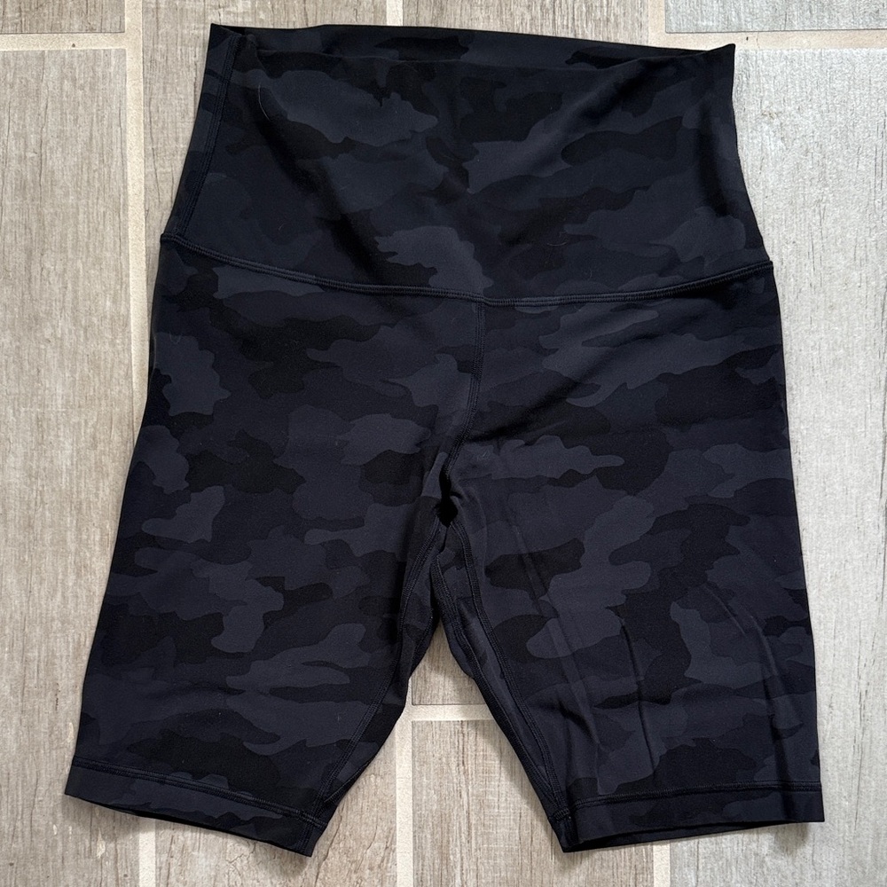 Lululemon Align Black Camo Women's Shorts